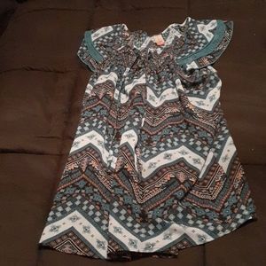 Woman's ( XL ) multi colored blouse